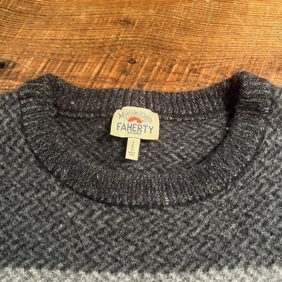 FAHERTY Sweater Crewneck Women's Large (Medium) 100% Merino Wool Blue Gray READ - Picture 9 of 13